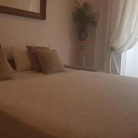 Apartament St Gabriel's